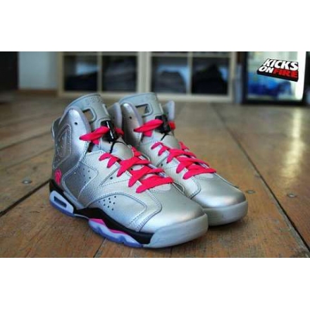 Air Jordan 6 Retro Women